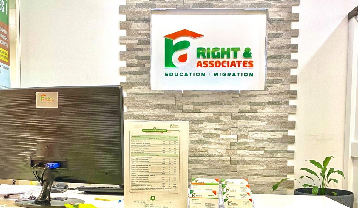 Office-Background-1536x1485-1 (1)